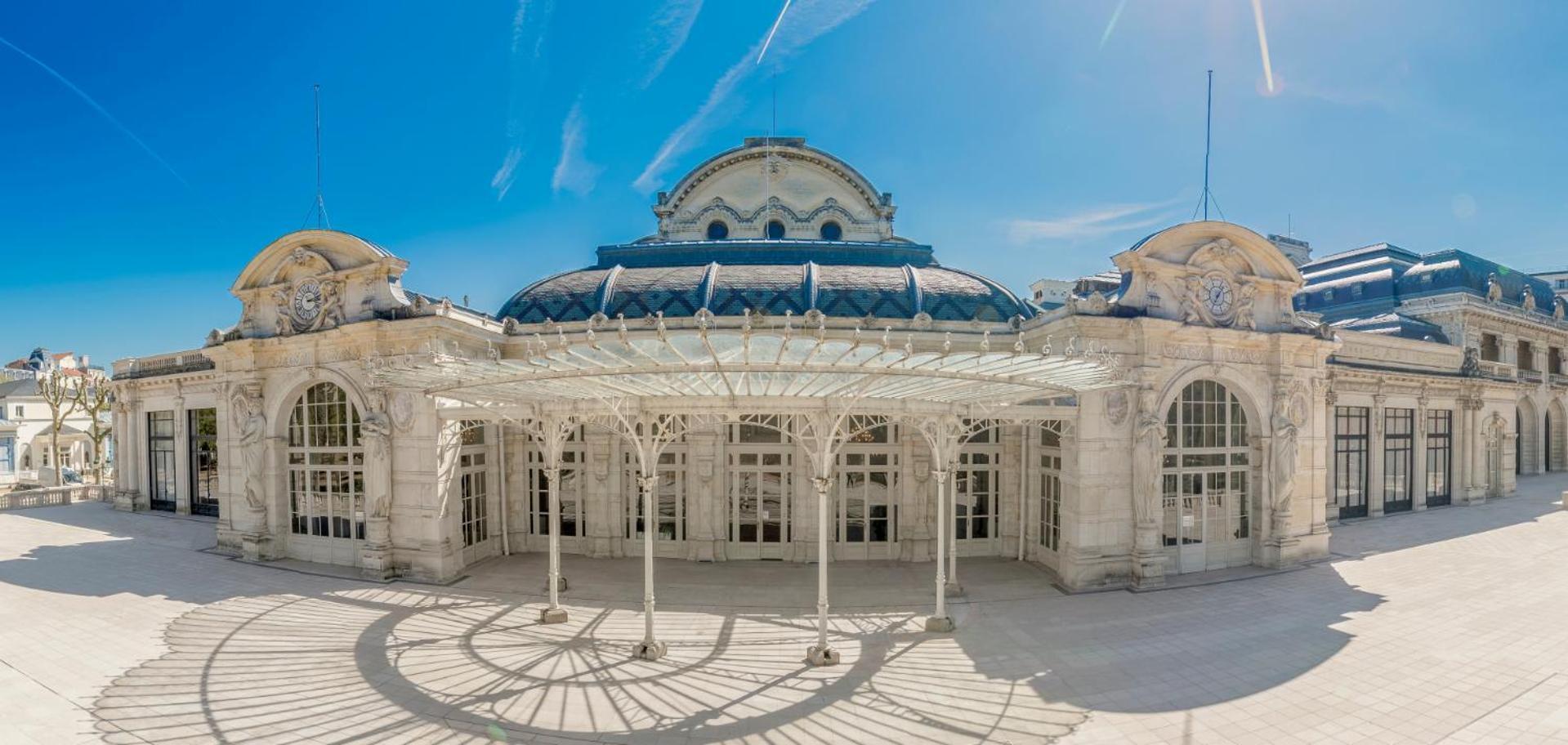 Appartement Vichy Centre-Ville Proche Cure Thermale Exterior foto