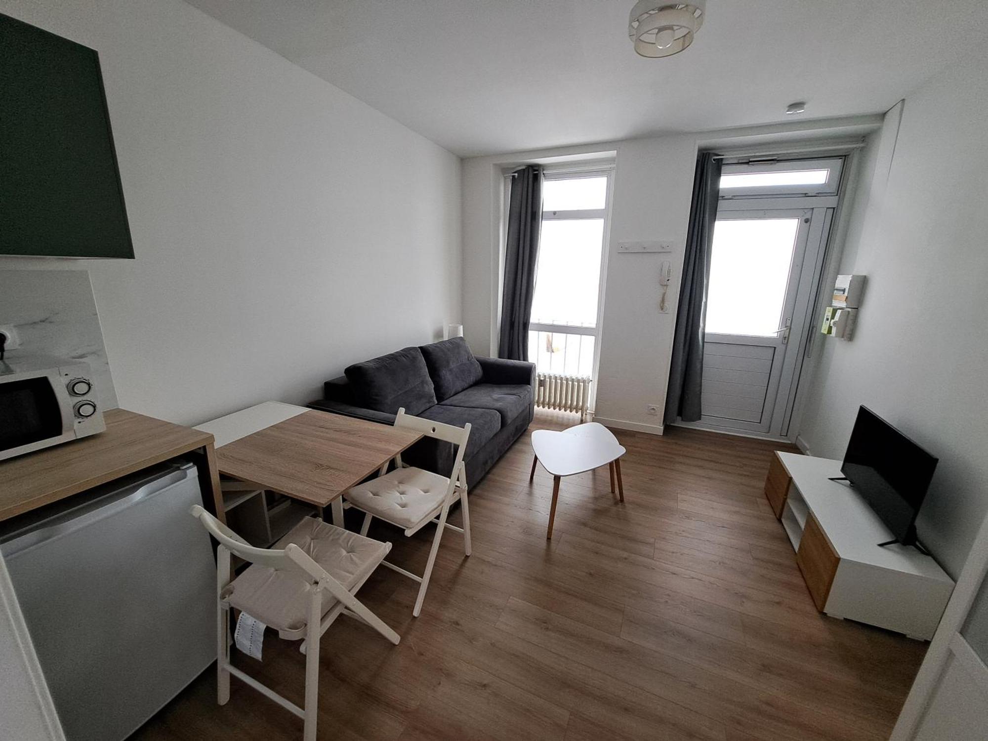 Appartement Vichy Centre-Ville Proche Cure Thermale Exterior foto